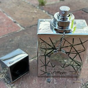 Club de nuit Sillage